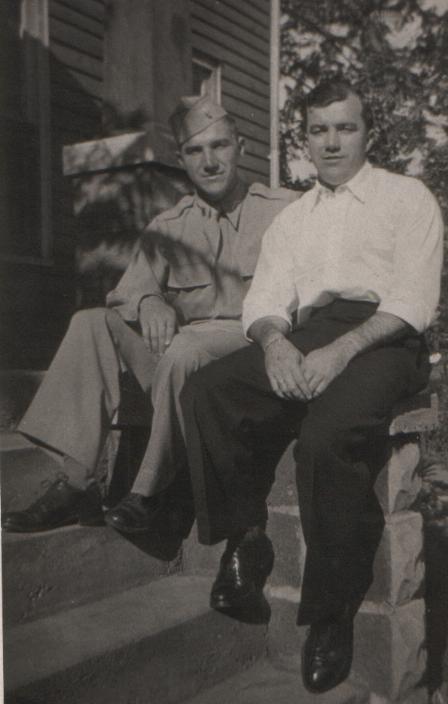 louisandraymond1945.jpg
